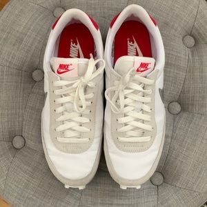 Nike womans daybreak